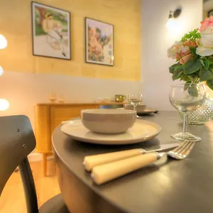 Beautifully Furnished Flat In The Center Jbal1-1 Apartamento